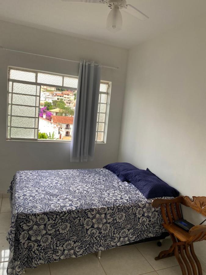 Flat A 500 Metros Do Centro Apartment Sao Lourenco  Luaran gambar